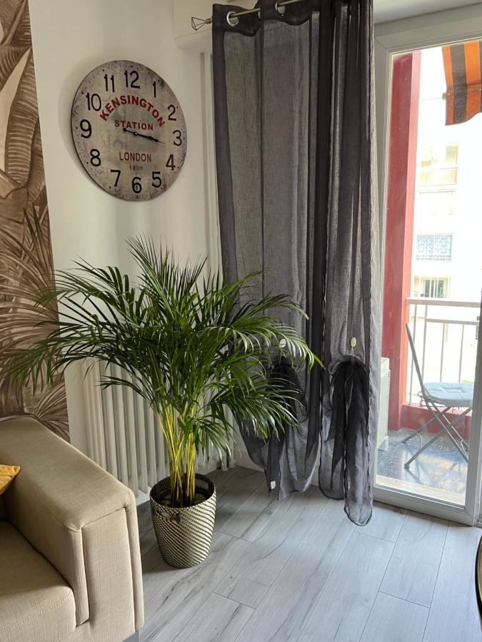 Gorgeous 2 Bedrooms Holiday Apartement Nice Exterior photo
